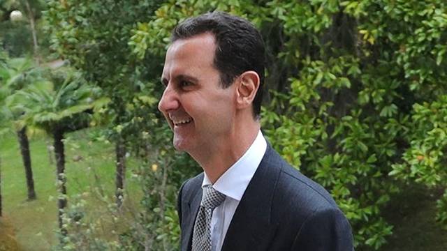 Асад приехал к сирийским бойцам на передовую в Восточную Гуту