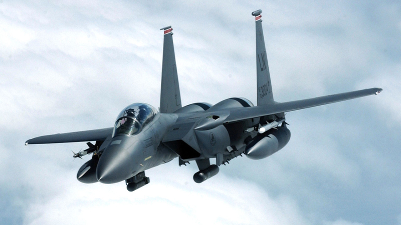 Эксперты назвали заявления Пентагона о новом истребителе F-15EX пустым бахвальством