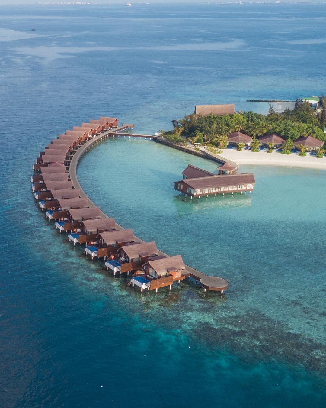 Мальдивский курорт предлагает ночевку прямо в океане под звездами Мальдивы,отдых,отпуск,туризм