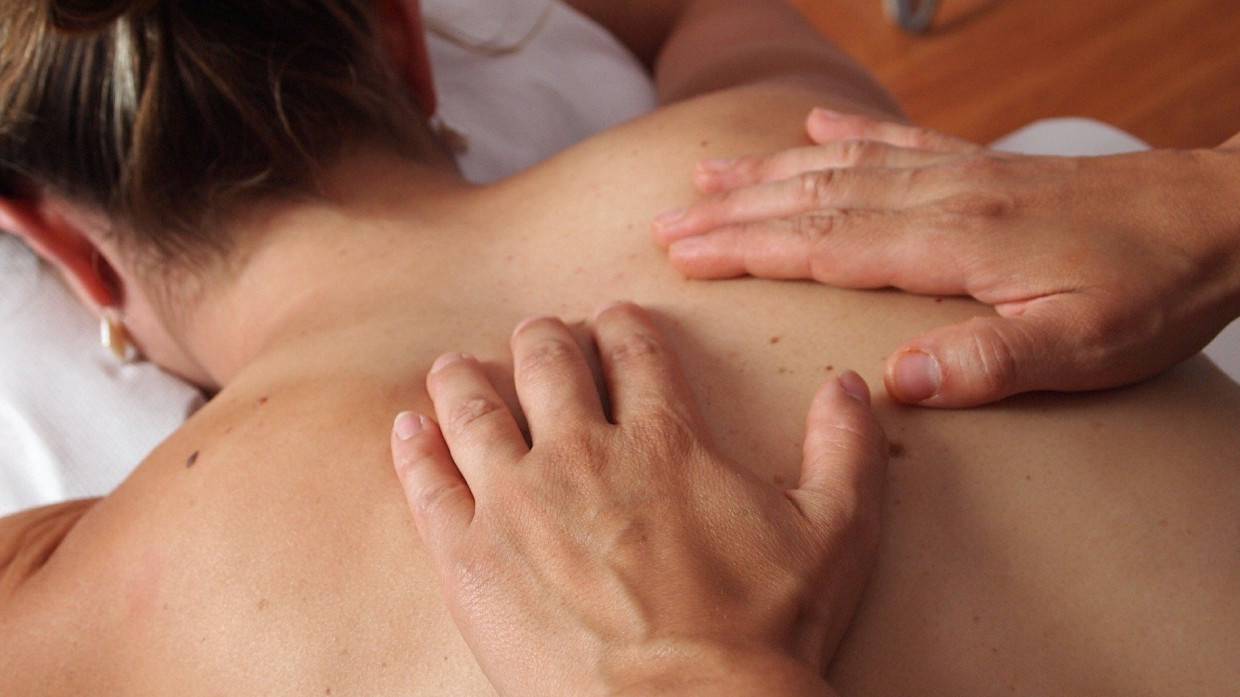 Мануальный терапевт Кабычкин перечислил лучшие виды массажа для укрепления иммунитета