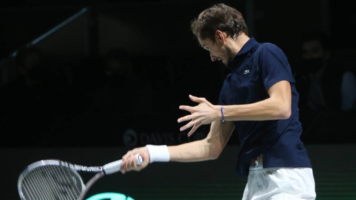 Медведев вышел в 1/8 финала Открытого чемпионата Австралии — 2022