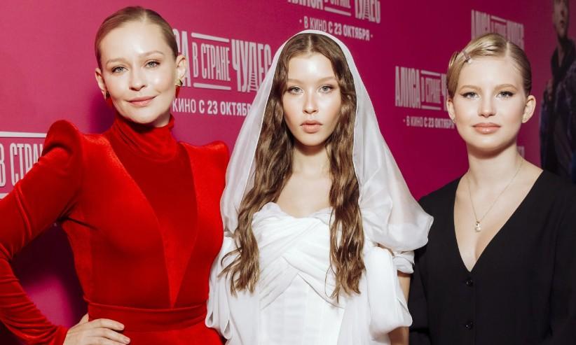 Дочь Юлии Пересильд стала жертвой мошенников: «Отходим от шока, который мы пережили за ночь»