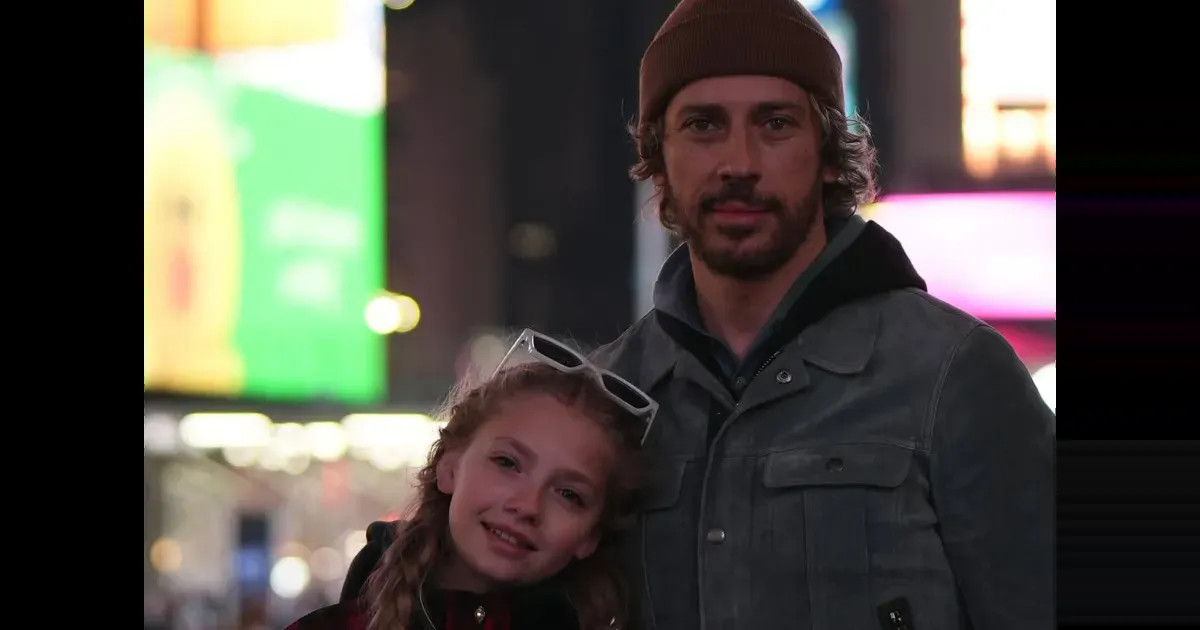 "Копия Аллы Пугачёвой". Максим Галкин* показал новые фото с дочерью из Нью-Йорка