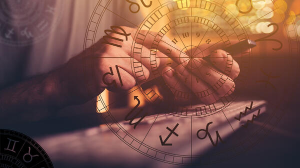 Глоба сделал прогноз на неделю, с 10 по 16 ноября — под лежачий камень шампанское не течет - похожая новость на Toplenta