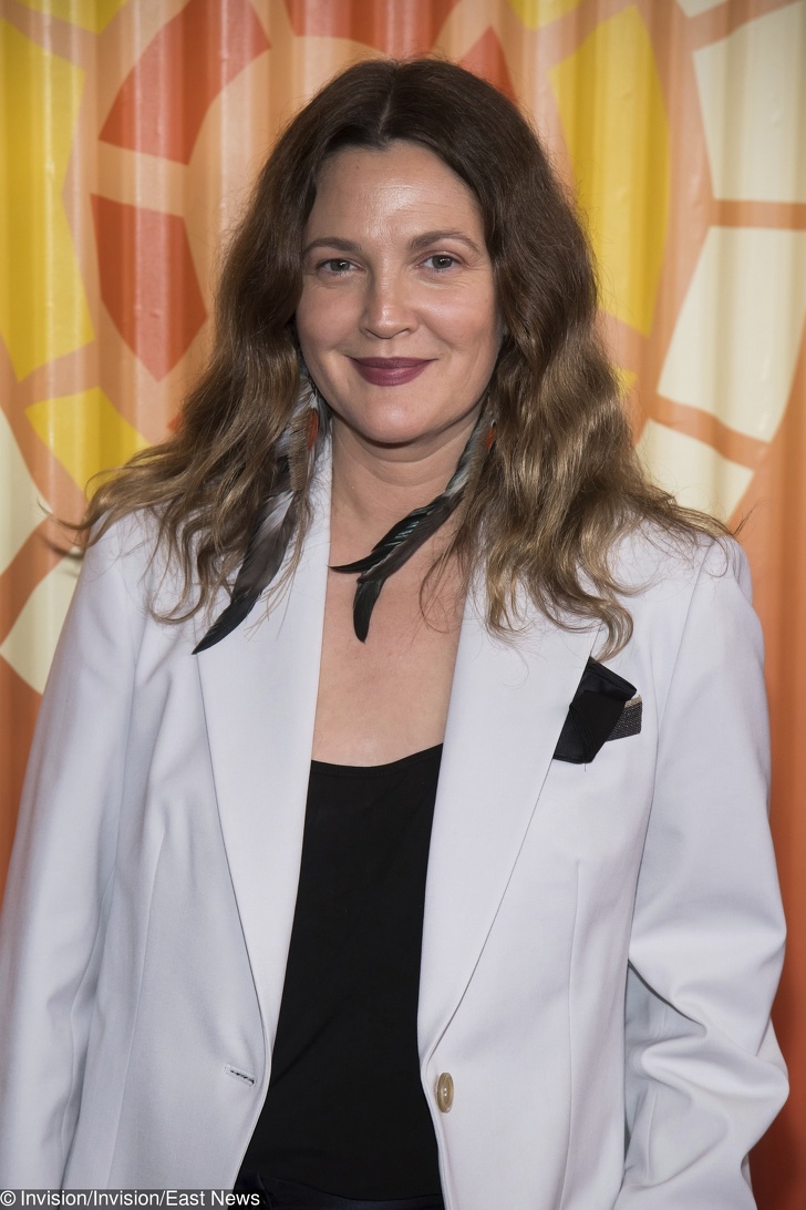 Знаменитости, которые не закончили школу Знаменитости, которые не закончили школу