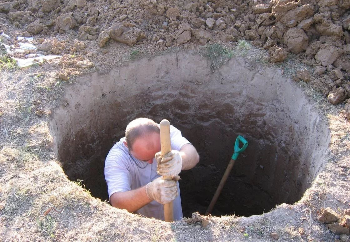 Как сделать выгребную яму своими руками