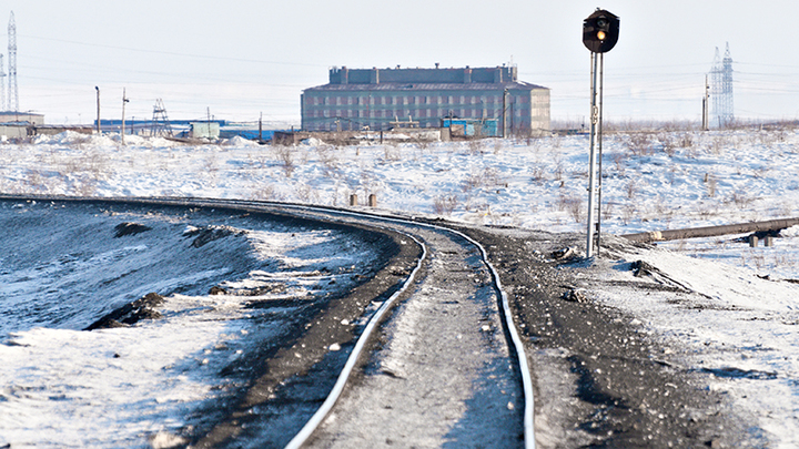 ВЕЧНАЯ МЕРЗЛОТА ОТМЕНЯЕТСЯ. СЕВЕР РОССИИ НАЧАЛ ТАЯТЬ, И ПРОБЛЕМЫ СЕРЬЁЗНЕЕ ПРОСТО НЕТ