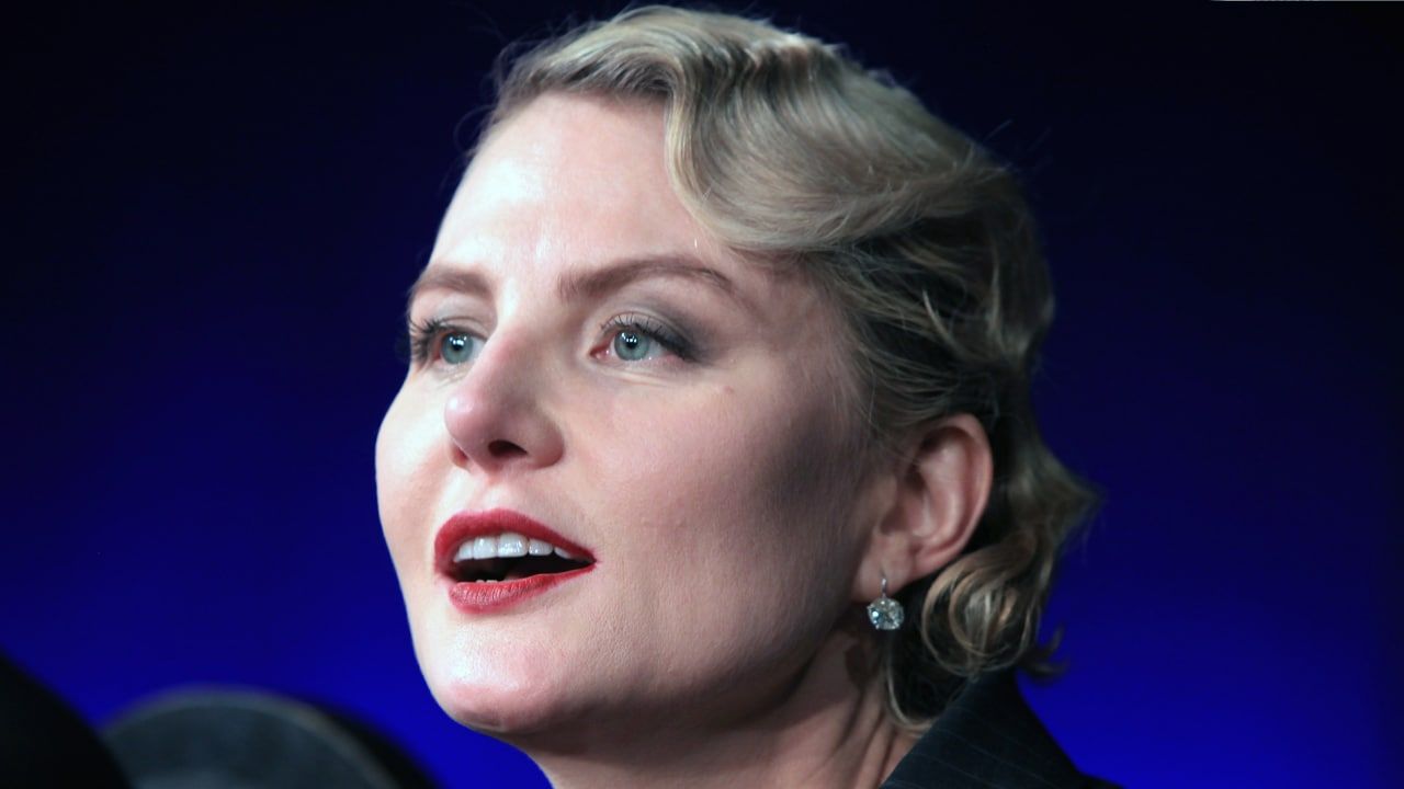 Психолог Степанова указала россиянам на обман Литвиновой