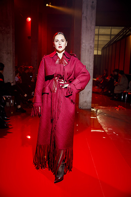 Юлия Барановская, Аврора с дочерью, Мария Шумакова и другие на показе Viva Vox Юлия Барановская, Аврора с дочерью, Мария Шумакова и другие на показе Viva Vox Светская жизнь