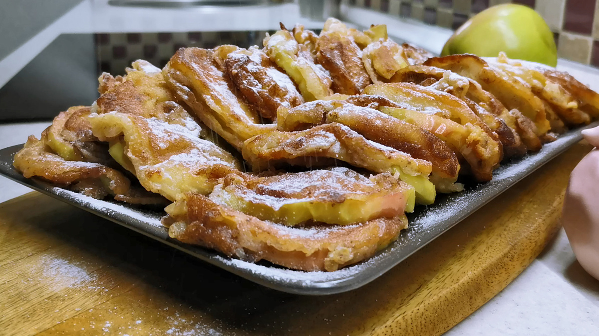 У меня яблоки в сезон уходят килограммами. Такую вкусноту готовлю на завтрак, пальчики оближешь. Рецепты обалденные, реально нарасхват можно, яблоки, чтобы, очень, много, сахар, такие, любой, Поэтому, самом, получается, Яблоки, яблок, вилкой, сразу, нужно, просто, Можно, рецепте, сладкие