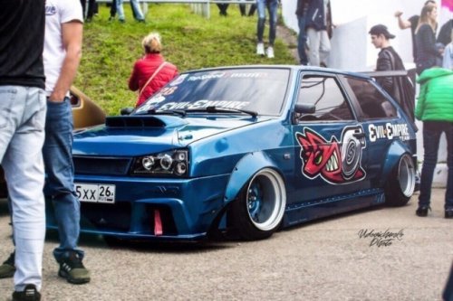 Автотюнинг, который не знает меры авто и мото,тюнинг