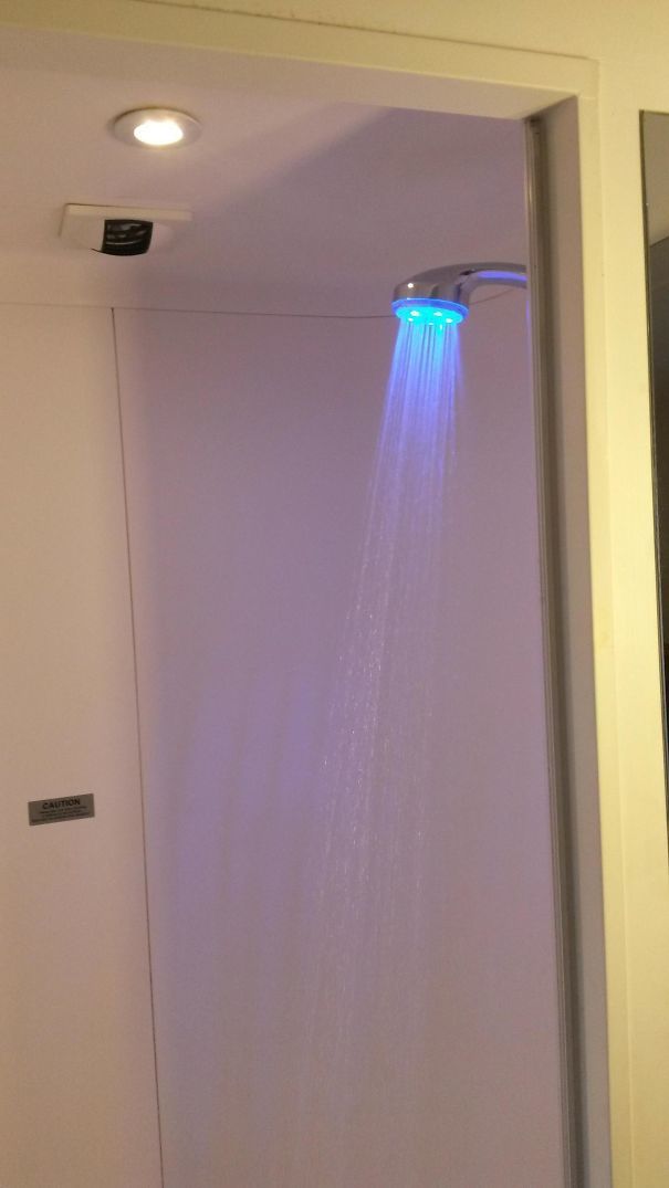 My Hotel Shower Has A Light To Let You Know If It