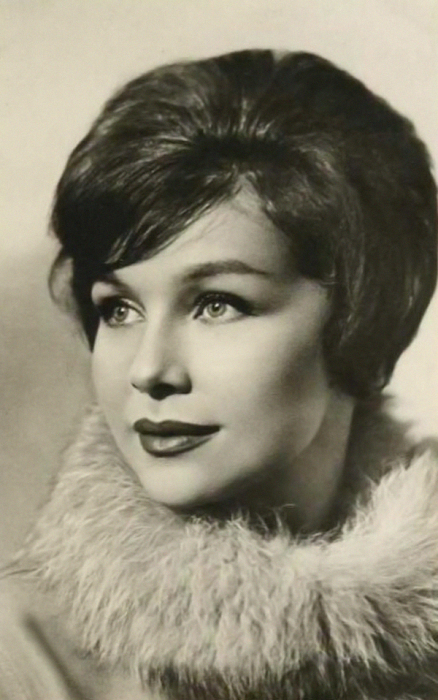 4 брака и забытое счастье Марьи-искусницы: Парадоксы судьбы Нинель Мышковой 4 брака и забытое счастье Марьи-искусницы: Парадоксы судьбы Нинель Мышковой видео,звезда,кино и тв,наши звезды,Нинель Мышкова,развлечение,шоу,шоубиz