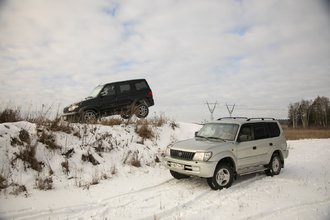 20 летний Toyota LC Prado 90 против нового УАЗа Патриот с АКПП Prado, Прадо, можно, почти, Патриота, очень, вполне, лучше, «автомат», просто, более, Toyota, автомобиль, автомобиля, только, этого, 20летней, пассажиров, сидений, Патриот