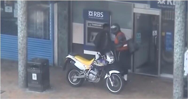 Эффектное задержание грабителей банков в Лондоне