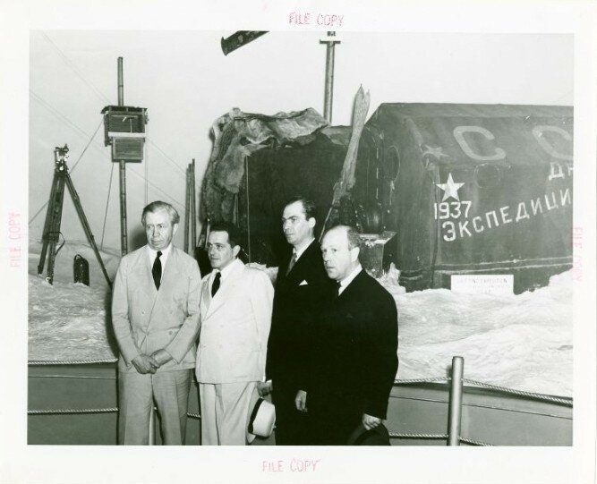 Возведение и демонтаж советского павильона на Всемирной выставке 1939 г. в Нью-Йорке 