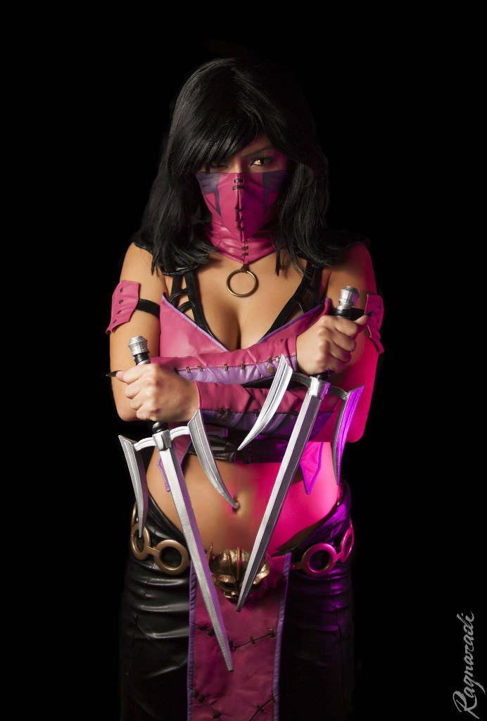 Mortal Kombat-Косплей: Очаровательная и опасная Милина  в исполнении красивой и талантливой Соффки "Sonikella" Мальцевой Mortal Kombat,Игры,косплей