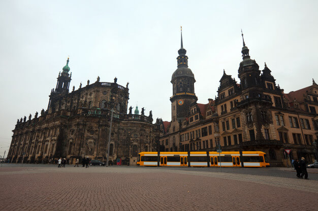 Протест в Дрездене: на помощь местной полиции прибыли офицеры из других федеральных земель