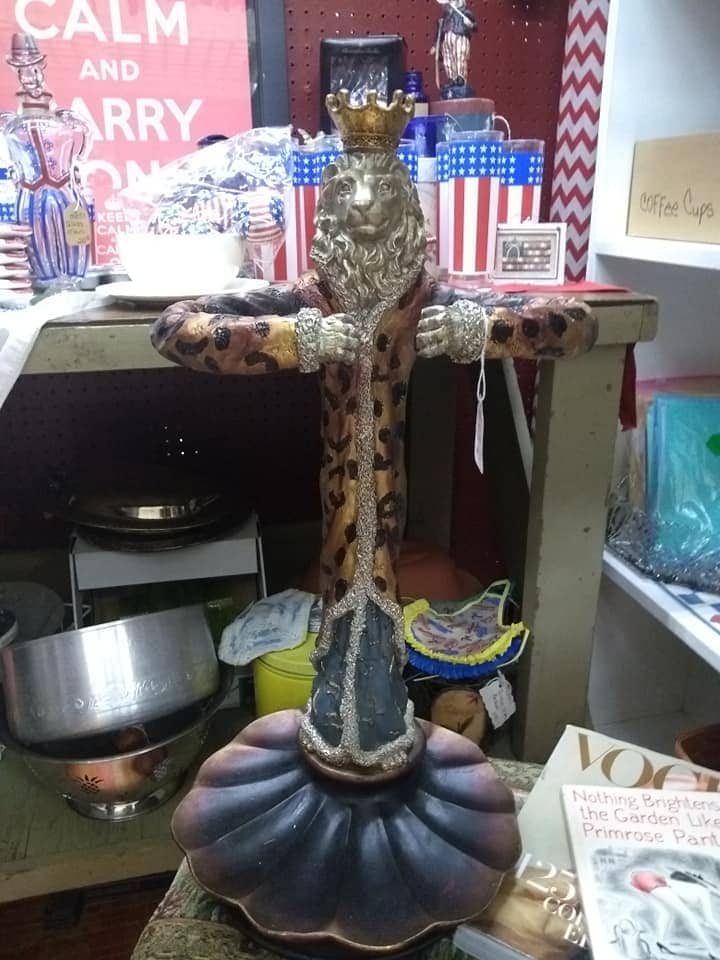 17 чудаковатых товаров, которые озадачили покупателей барахолок и секонд-хендов 17 чудаковатых товаров, которые озадачили покупателей барахолок и секонд-хендов