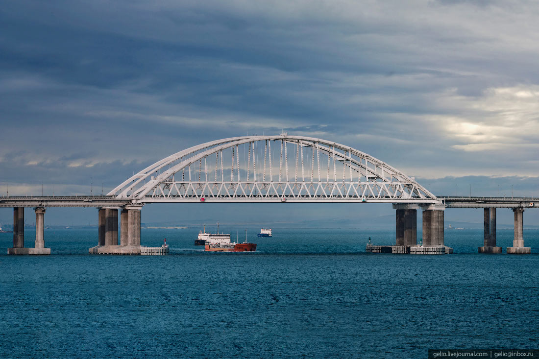 Москва крымский мост фото наше время