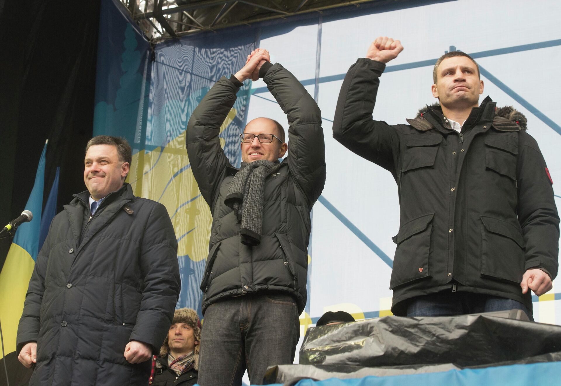 Напрасный смех над «героями Майдана». Украинская революция так и не сожрала своих «детей» украина