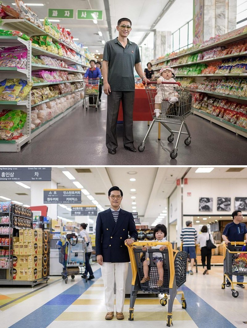Вверху — 34-летний мужчин позирует со своей дочерью в супермаркете в Пхеньяне. Внизу — 35-летний мужчина со своим сыном в супермаркете Бунданг-гу, недалеко от Сеула кндр, люди, северная корея, сравнение, страны, южная корея