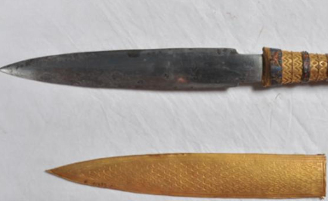 Нож Тутанхамона сделан из металла, который появился из космоса