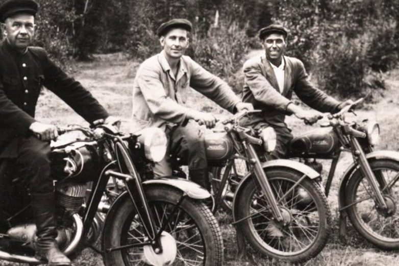 Почему в советских деревнях было много мотоциклов 