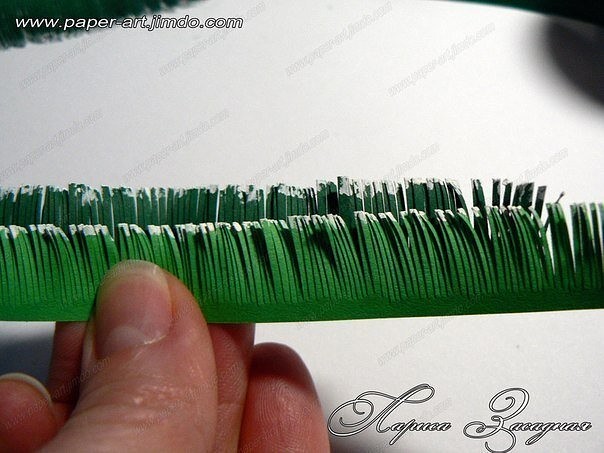 Веточка елки из бумаги 