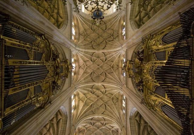 Подборка необычных потолков со всего мира архитектура,интересное