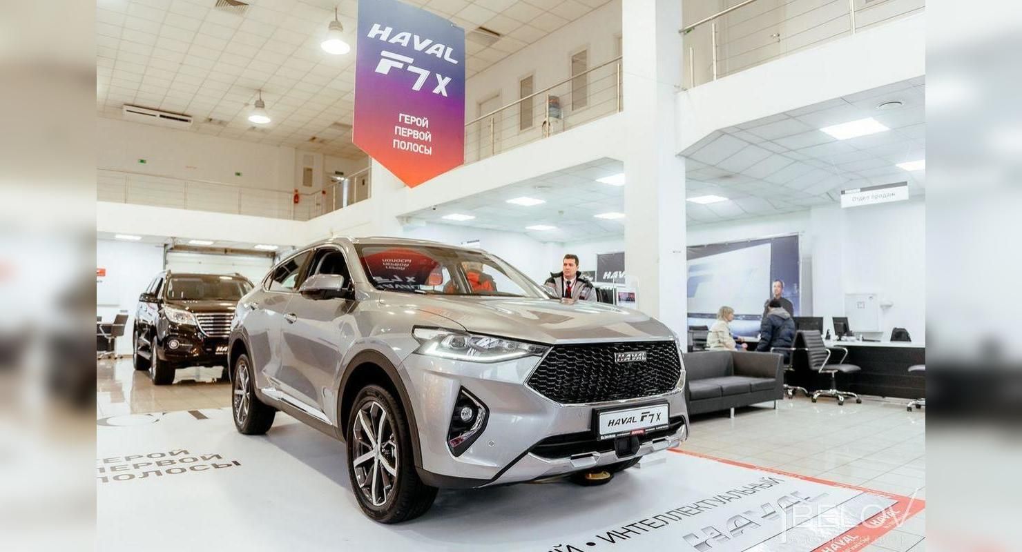 Хавал тюмень. Haval f7 автосалон. Дилерский центр Хавал. Haval Хасанская 1. Дилерский центр Haval в Москве.