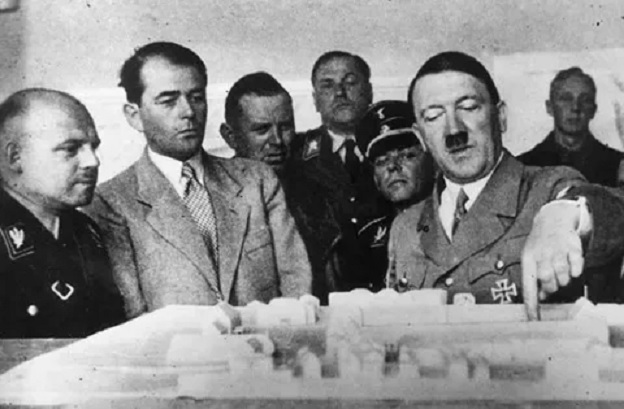 Германские историки рассказали о фатальной ошибке Гитлера