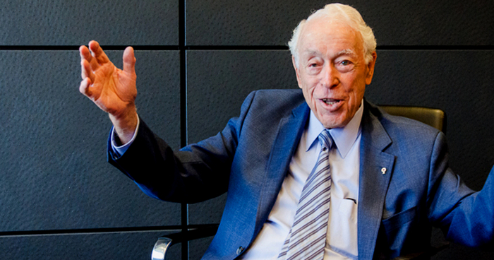 Британка подала на развод из-за того, что муж долгие годы притворялся глухим 