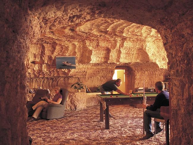 Изгнанники солнца: о городке Кубер-Педи, где люди живут под землей жизненное