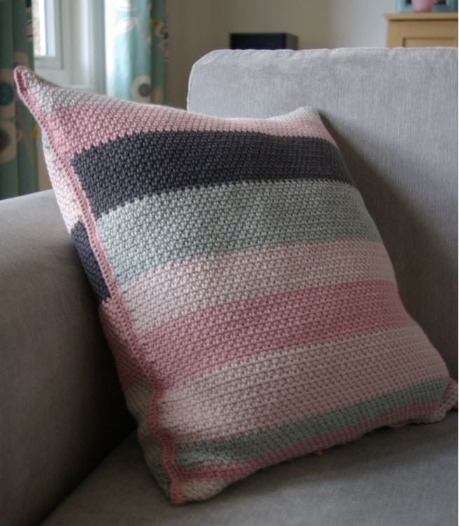 Потрясающий и простой узор крючком Потрясающий и простой узор крючком вязание,рукоделие