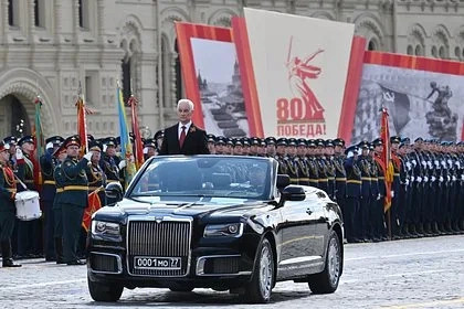 Белоусов впервые принял парад Победы на Красной площади