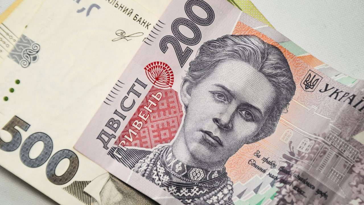 Экономист Колташов предрек крах гривны после вхождения Херсона в рублевую зону