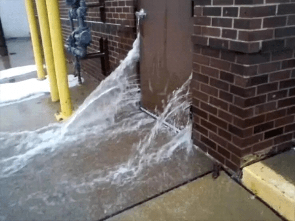 Не повезло: снимки людей, у которых день не задался 