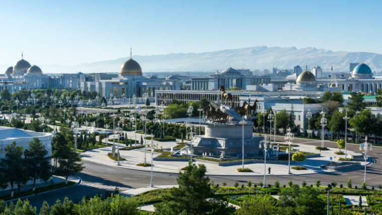 На Каспийском саммите состоялись первые встречи на высшем уровне