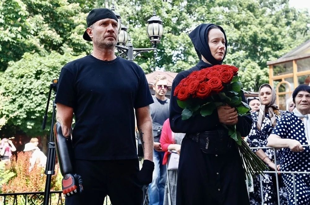 В Москве состоялось прощание с Анастасией Заворотнюк