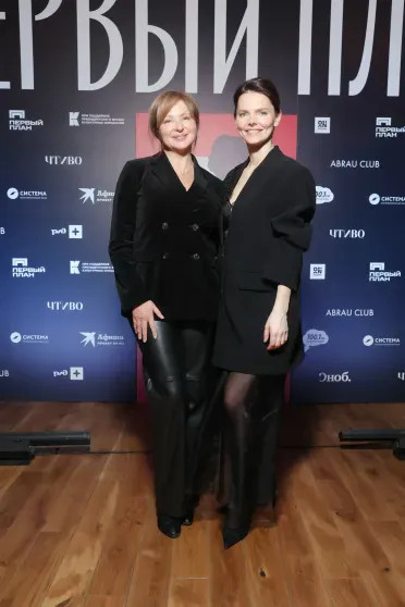 Елизавета Боярская, Анна Банщикова, Анна Меликян и Мила Ершова посетили фестиваль студенческих спектаклей 