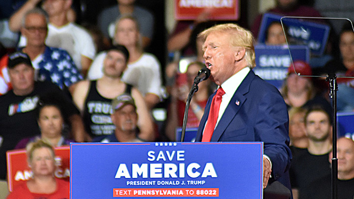 "СДЕЛАТЬ АМЕРИКУ СНОВА ВЕЛИКОЙ": ВТОРАЯ ПОПЫТКА ТРАМПА ПОСЛЕ ПЕРВОЙ НЕУДАЧНОЙ