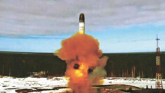В России на базе «Сармата» планируют создать ракету против астероидов