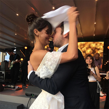 Резо Гигинеишвили подтвердил развод с Надеждой Оболенцевой Резо Гигинеишвили подтвердил развод с Надеждой Оболенцевой Звезды,Звездные пары