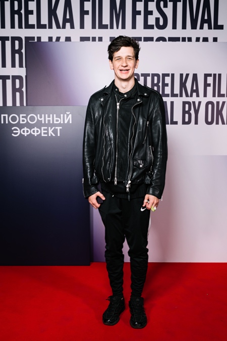 Александра Ревенко, Александр Кузнецов и другие на премьере фильма "Побочный эффект" на "Стрелке" Александра Ревенко, Александр Кузнецов и другие на премьере фильма "Побочный эффект" на "Стрелке" Кино,Кино