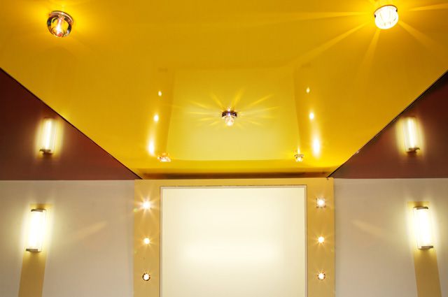 Дёшево и вредно? Правда и мифы о натяжных потолках