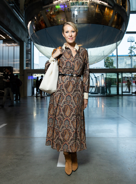 Даша Жукова, Роман Абрамович, Ксения Собчак и другие на открытии выставочных проектов музея "Гараж" Звезды,Красная дорожка