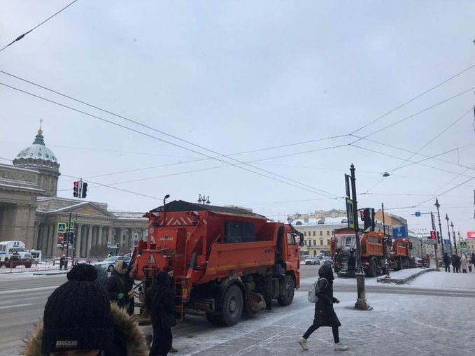 Центр Петербурга — в транспортной осаде, но в Смольном не могут объяснить почему акции, февраля, Петербурга, выходные, боятся, полицию, комитете, января, обратно, вопрос, работы, улицу, выходить, Навального, чиновники, также, ответили, Смольном, центра, перекрытия