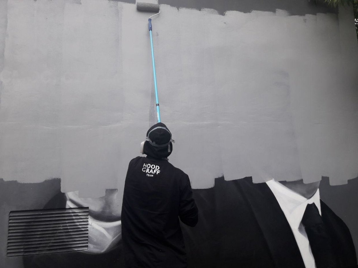 Черчесов никогда не будет прежним: как авторы восстановят граффити с изображением знаменитого тренера. ФАН-ТВ