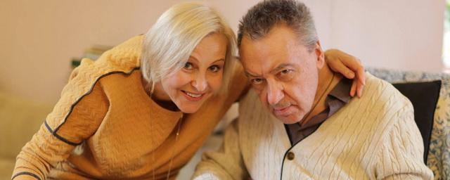 С женой Еленой Борзовой